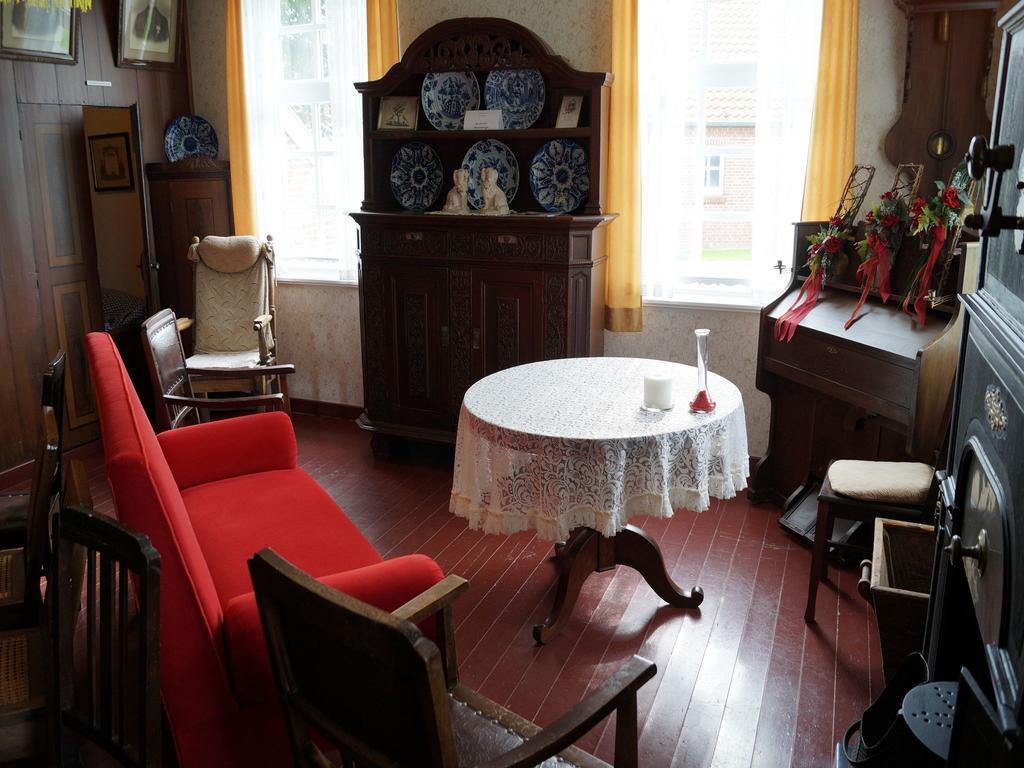 Gasthuus Ulenhoff Hotel Westoverledingen ภายนอก รูปภาพ