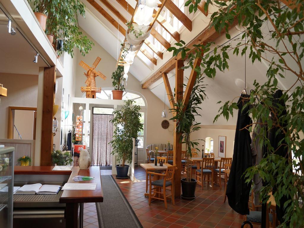 Gasthuus Ulenhoff Hotel Westoverledingen ภายนอก รูปภาพ